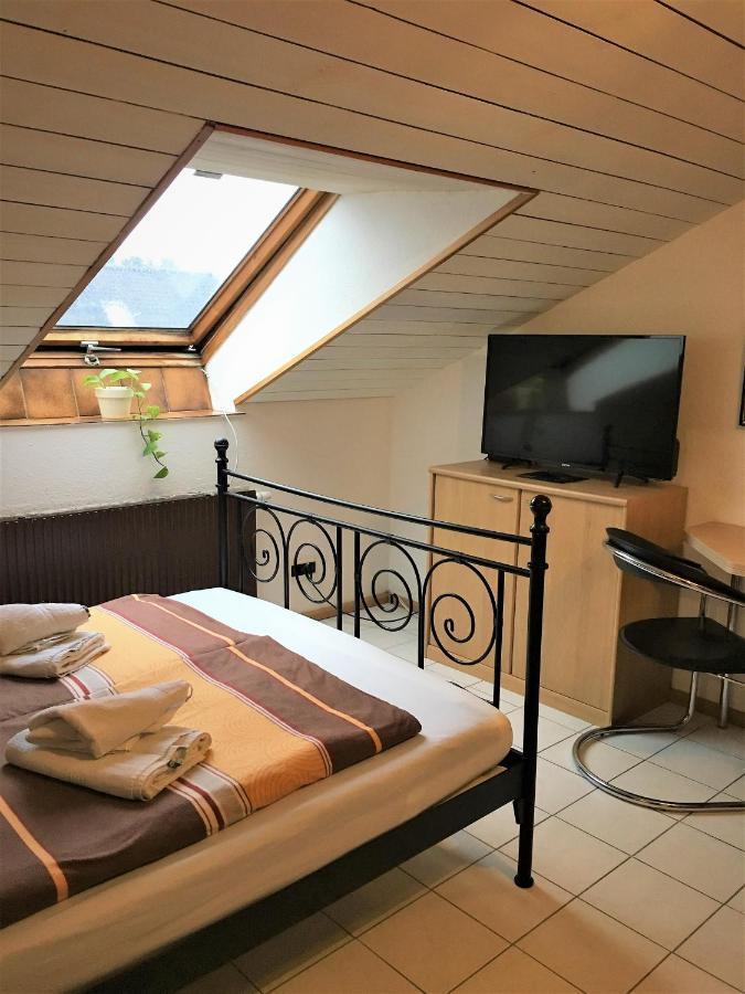 Studentenwohnung アレンスバッハ エクステリア 写真